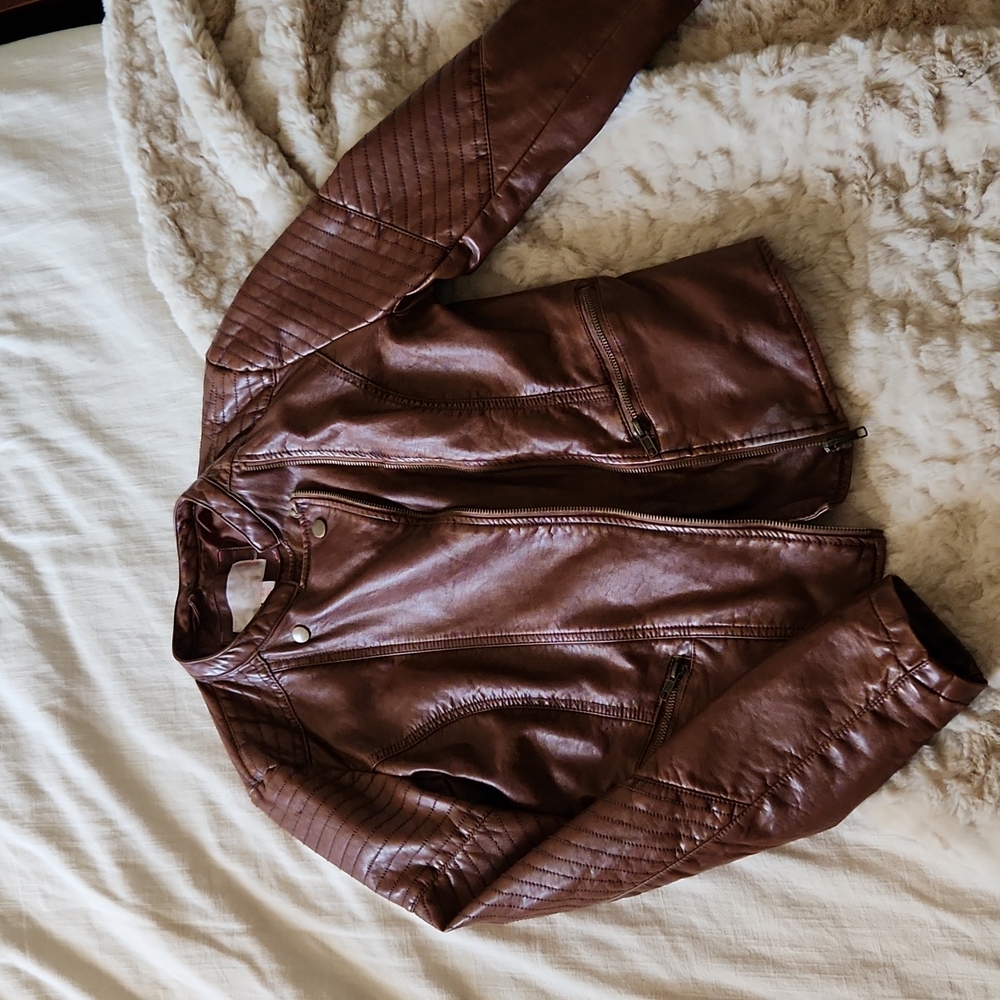 ***SOLD *** Jacket - Picture 1 of 3